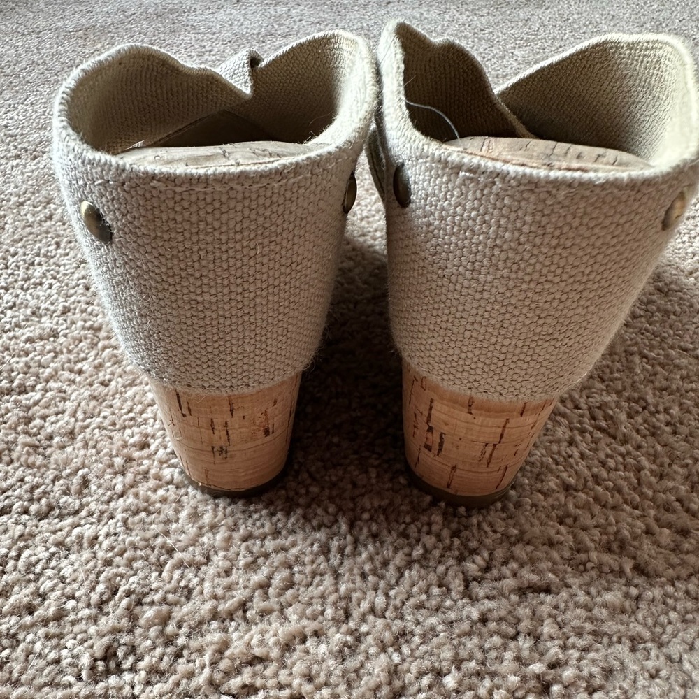 Lucky Brand Beige Cork Wedge Sandals with Studs Women’s Size 6 - Picture 6 of 6